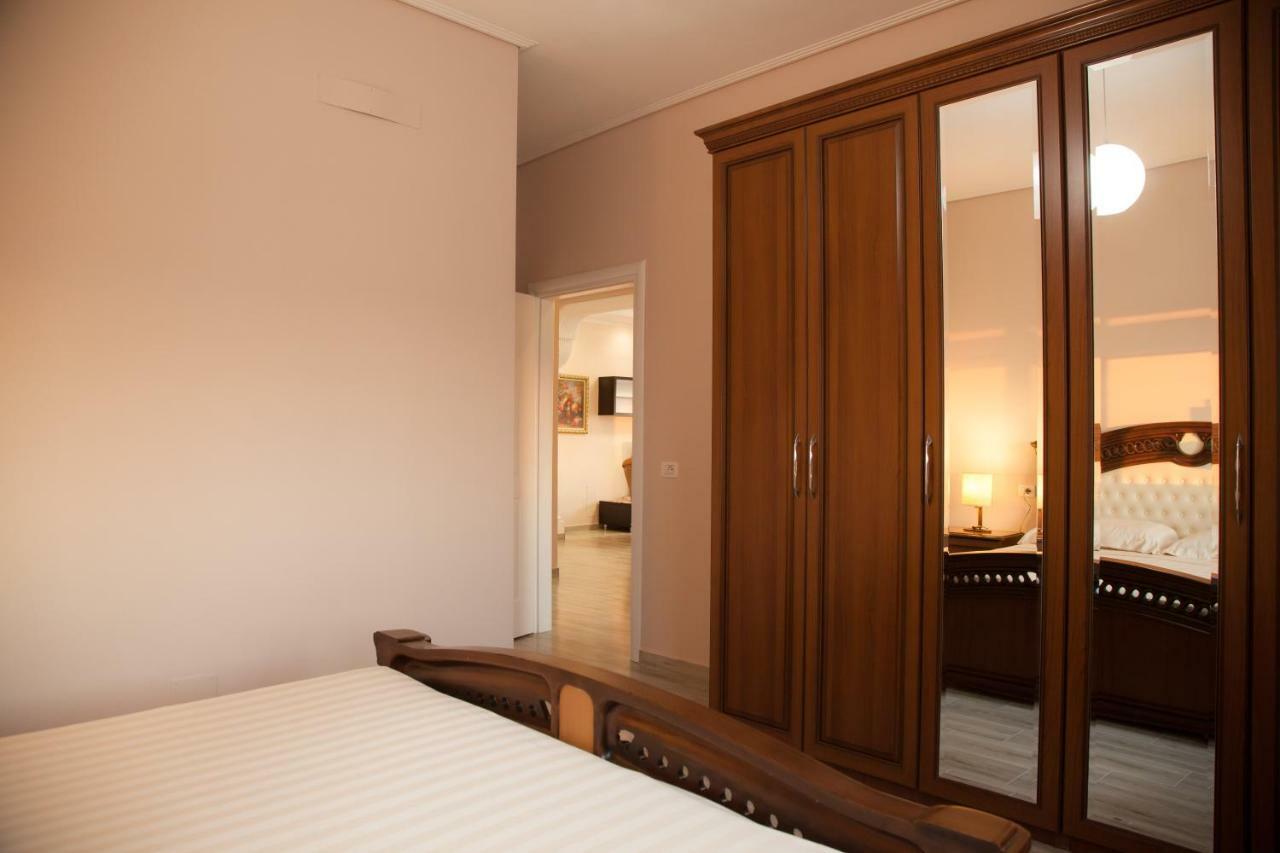 Adriatic Seaview Apartment ドゥラス エクステリア 写真