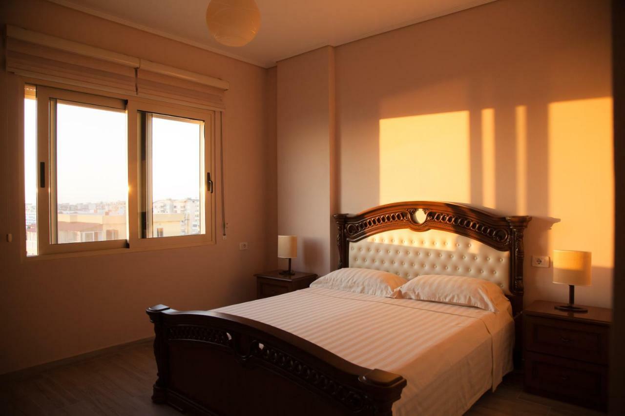Adriatic Seaview Apartment ドゥラス エクステリア 写真