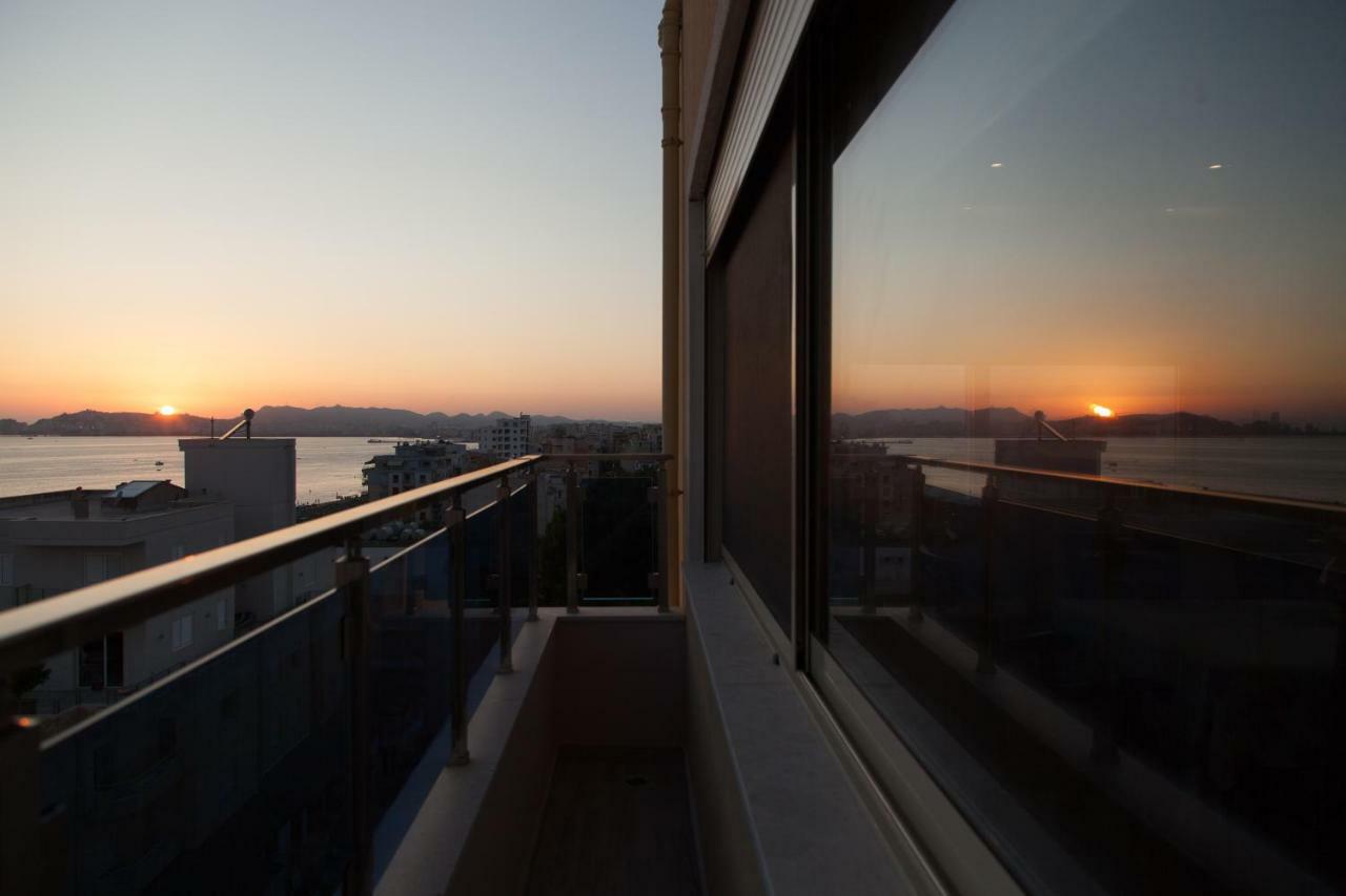 Adriatic Seaview Apartment ドゥラス エクステリア 写真