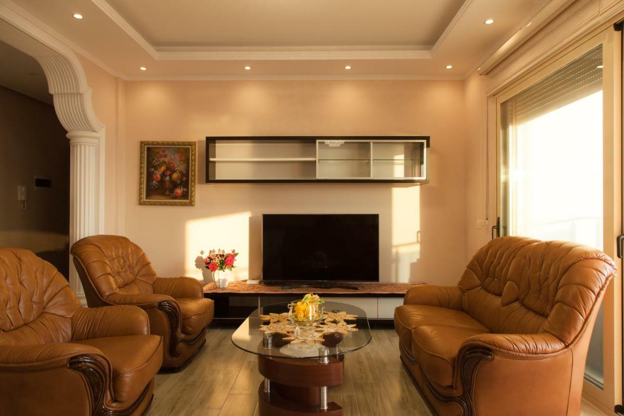 Adriatic Seaview Apartment ドゥラス エクステリア 写真